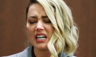 شاهد .. المشاكل تتواصل وصفعة جديدة تتلقاها آمبر هيرد