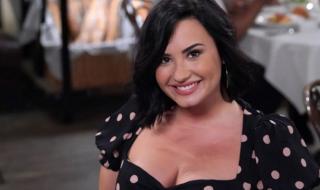 شاهد .. بالصور - بعد ظهورها بالوزن الزائد.... إليكم كيف أصبحت ديمي لوفاتو