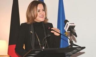 بالفيديو.. كلير لو فليشر: التعاون الثقافي والعلمي بين فرنسا والكويت مستمر منذ 1969