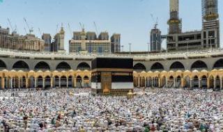 السعودية تعلن مشروع لرقمنة سفر إفطار الصائمين بالمسجد الحرام خلال رمضان