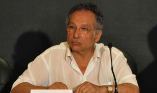 ممدوح حمزة يصل مطار القاهرة