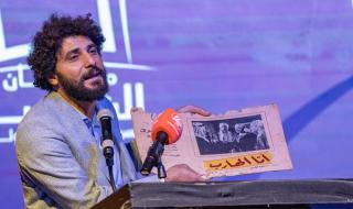 شاهد .. قاسم إسطنبولي يتألق في مهرجان المنصورة المسرحي.. وهذه الجائزة التي نالها