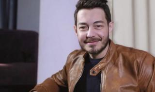شاهد .. أحمد زاهر أب لأربع بنات لكن ما كان يحلم به مختلف!
