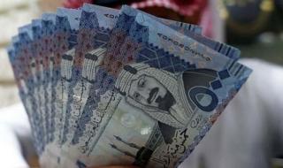 بشرى للمصريين بالسعودية| الريال يرتفع من جديد أمام الجنيه.. بكره تبقى مليونير