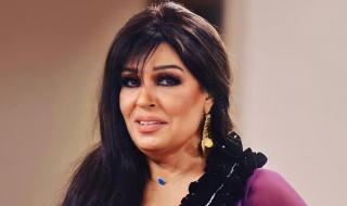 شاهد .. يالصورة- إطلالة صيفية لـ فيفي عبده من شاطئ البحر