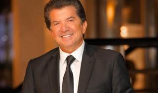 شاهد .. بالفيديو- وليد توفيق يستمر بتشويق الجمهور لأغنيته الجديدة "أصحاب السعادة"