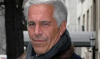 شاهد .. الكشف عن مقاطع غير أخلاقية لـ دونالد ترامب وبيل كلينتون..وما علاقة جيفري إبستاين؟