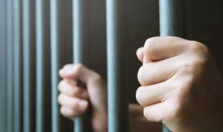 شاهد .. الشرطة تلاحق 6 مشاهير بسبب نشرهم فيديو "غير أخلاقي"