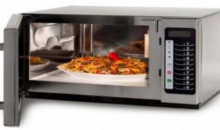 “الميكروويف بيجيب سرطان”.. معلومة شائعة اعرف حقيقتها