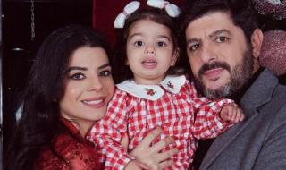 شاهد .. بالفيديو- تاليا إبنة طوني عيسى و أمونة عيد تخطف القلوب بلطافتها في أحد الشعانين