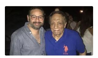 ظهور مفزع للزعيم عادل إمام بصورة جديدة كيف أصبح عجوزاً نحيلاً بعد غدر الزمان (صورة مؤلمة)