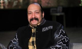 شاهد .. محمد ثروت يصور تريند أغنية "مفتقدني" مع أحمد سعد بطريقة طريفة