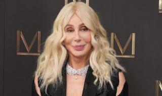 شاهد .. شير ليست أميركية وهذا إسمها وجنسيتها