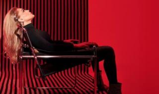 شاهد .. "ماضي وفات".. نوال الزغبي تطرح ثاني أغنيات ألبومها الجديد"يا مشاعر"