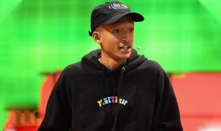 شاهد .. إبن ويل سميث يطلق مطعماً يحمل إسم "انا أحبك" وهذه أهدافه