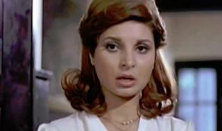 شاهد .. إجلال زكي تكشف السبب المؤلم وراء إختفائها عن الساحة الفنية