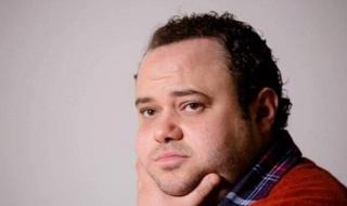 شاهد .. الموت يخطف شقيقة الممثل مدحت تيخا