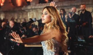 شاهد .. نجوى كرم تُشعل المدرج الروماني في عمّان .. وتستخدم ChatGPT لهذا الأمر