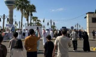 أول سفينة كروز سعودية تصل ميناء ينبع بالفلكلور والتراث.. اعرف التفاصيل