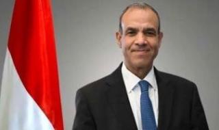 وزير الخارجية يبحث مع نظيره الإماراتى تعزيز العلاقات الثنائية
