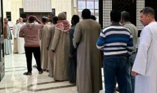استمرار توافد المصريون بالرياض على لجان الاقتراع بثانى أيام إعادة انتخابات النواب.. صور