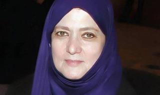 شاهد .. شمس البارودي تنجو من حادث سير مروع أعلى كوبري الدقي