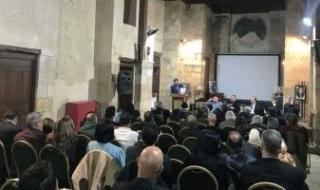 فى حضرة السياب.. قصائد تعبر الزمن وتوقظ الذاكرة ببيت الشعر العربى