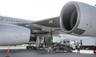 ارتفاع أسعار وقود الطائرات إلى الضعف بسبب الحرب على إيران