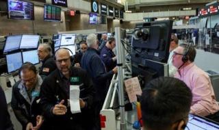 انهيار أسهم التكنولوجيا يضرب وول ستريت.. خسائر حادة ومؤشر ناسداك يتراجع 2.9%