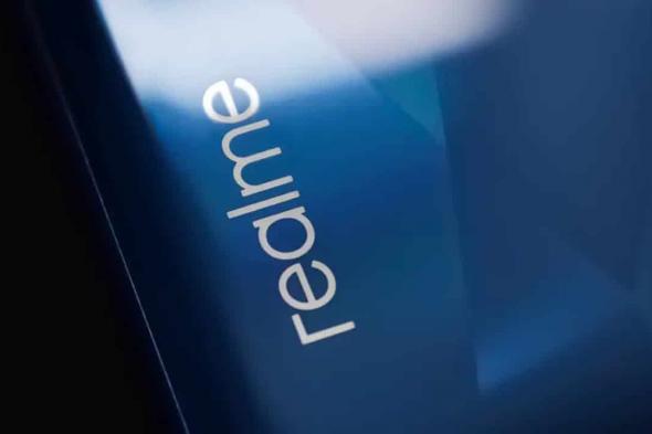 تسريبات: هاتف Realme 9 5G قادم قريباً بتصميم مُختلف وغطاء خلفي متغير اللون!