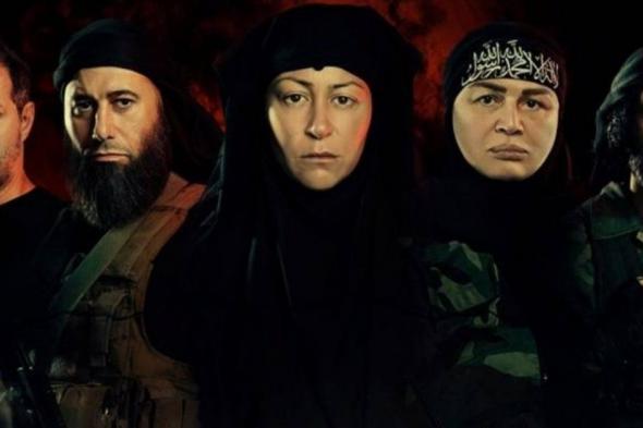 شاهد .. بالفيديو-إلهام شاهين قيادية في التنظيم وزوج منة شلبي يجبرها على الانضمام لـ "داعش"