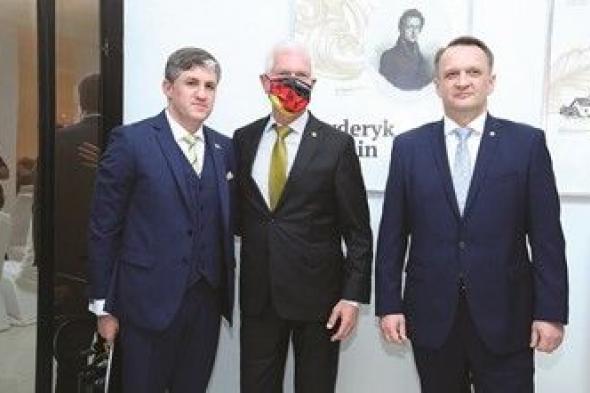 بالفيديو.. سفير پولندا: العالم كله يساند أوكرانيا في محنتها