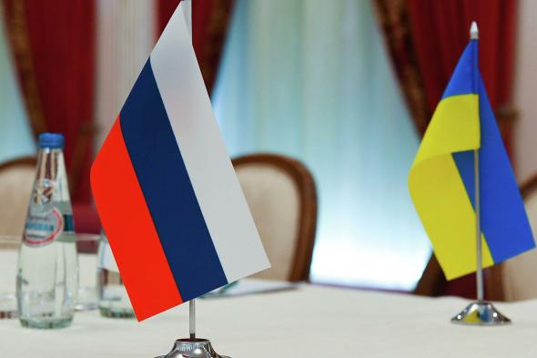 عبر الإنترنت| استئناف المفاوضات بين روسيا وأوكرانيا في الأول من إبريل