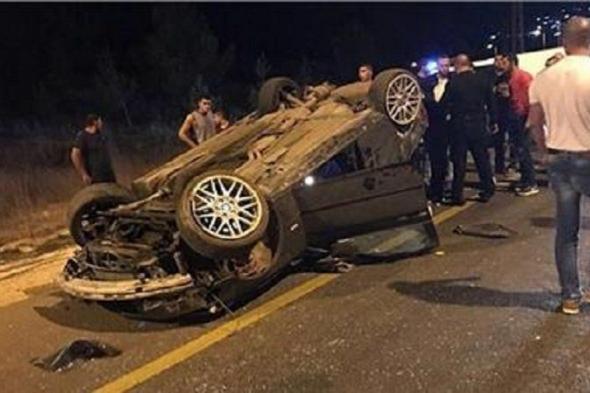 حادث مفجع| مصرع 3 أشقاء في طب وصيدلة إثر انقلاب سيارتهم بالقنطرة (صور)