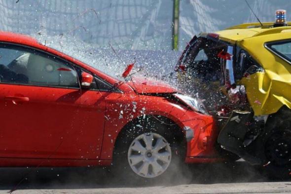 شاهد .. بالصورة- وفاة مخرجة مصرية شهيرة بحادث سير مروع