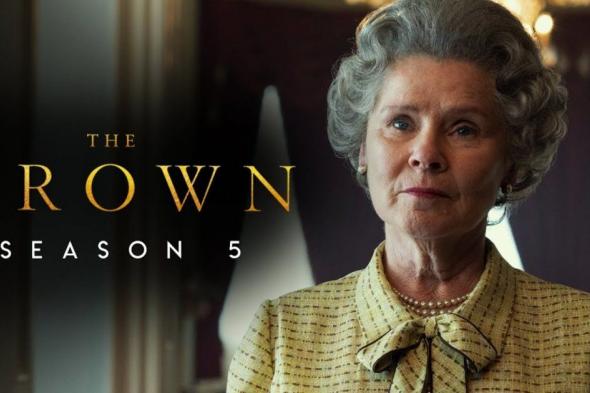 شاهد .. ممثل مصري ينضم لفريق عمل "The Crown".. وهذا دوره