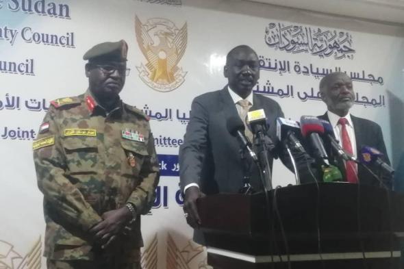 وزير الدفاع يشيد بجهود جنوب السودان في متابعه اتفاق جوبا