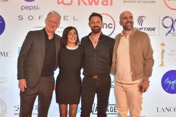 علم يفوز بجائزة الجمهور في ختام مهرجان القاهرة السينمائي