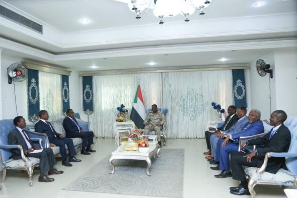 نائب رئيس مجلس السيادة يلتقي وزير الخارجية الإثيوبي 
