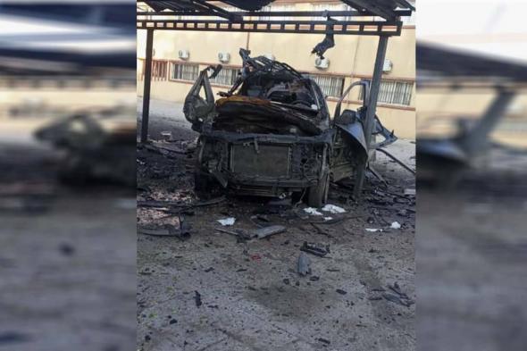 انفجار سيارة نقل موظفين تابعة لهيئة التربية في القامشلي بسوريا