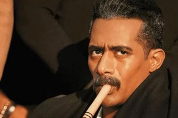 محمد رمضان أهان كومبارس ووقع تحت إيد الجمهور : مش هيرحموك