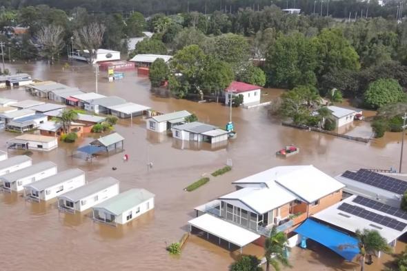 فيضانات عارمة تجتاح أستراليا والجيش يتدخل لإنقاذ الوضع