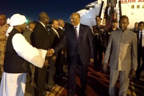 رئيس مجلس السيادة يختتم زيارته لجمهورية جنوب السودان 