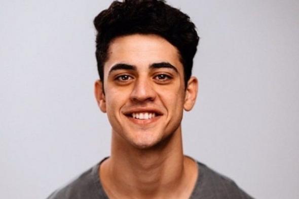 شاهد .. خاص الفن- آدم الشرقاوي يواجه أزمة في إتقان اللغة العربية وهكذا تغلب على أزمته