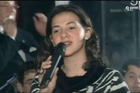 للعدالة وجوه كثيرة .. دنيا سمير غانم تغني بصوت ملائكي بعمر ال22 – فيديو نادر