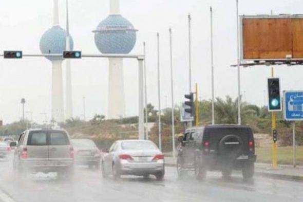 أجواء باردة مع ارتفاع للموج في ميناء الشويخ| طقس الكويت اليوم