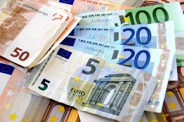 سعر اليورو مقابل الجنيه اليوم الأحد في البنوك