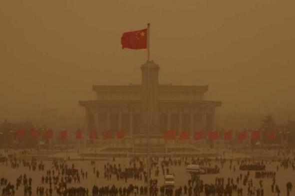 بالفيديو| عاصفة رملية تجتاح العاصمة الصينية بكين