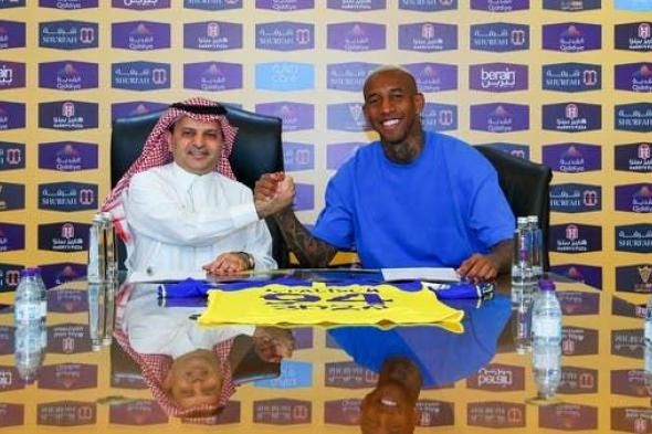 النصر يمدد عقد نجمه البرازيلي تاليسكا حتى 2026