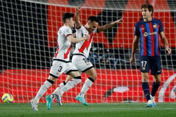 رايو فايكانو يكرس عقدته لبرشلونة ويسقطه بثنائية